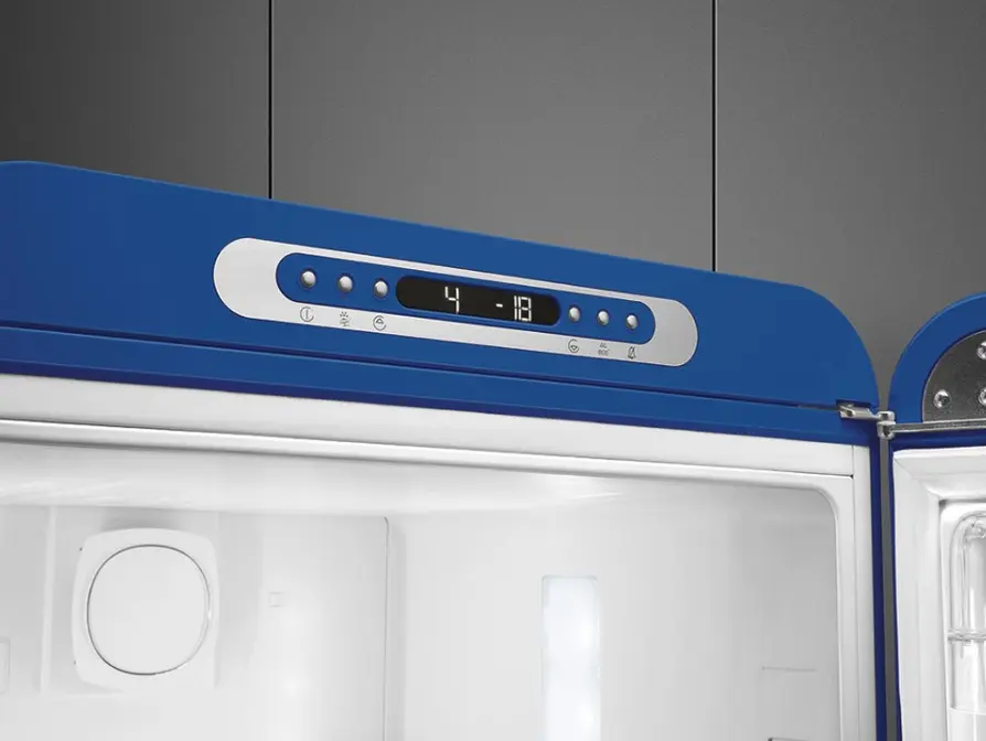 Холодильник Smeg FAB32RBE3 фото 5