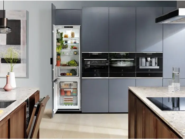 Встраиваемая посудомоечная машина Electrolux KECB7310L фото 17