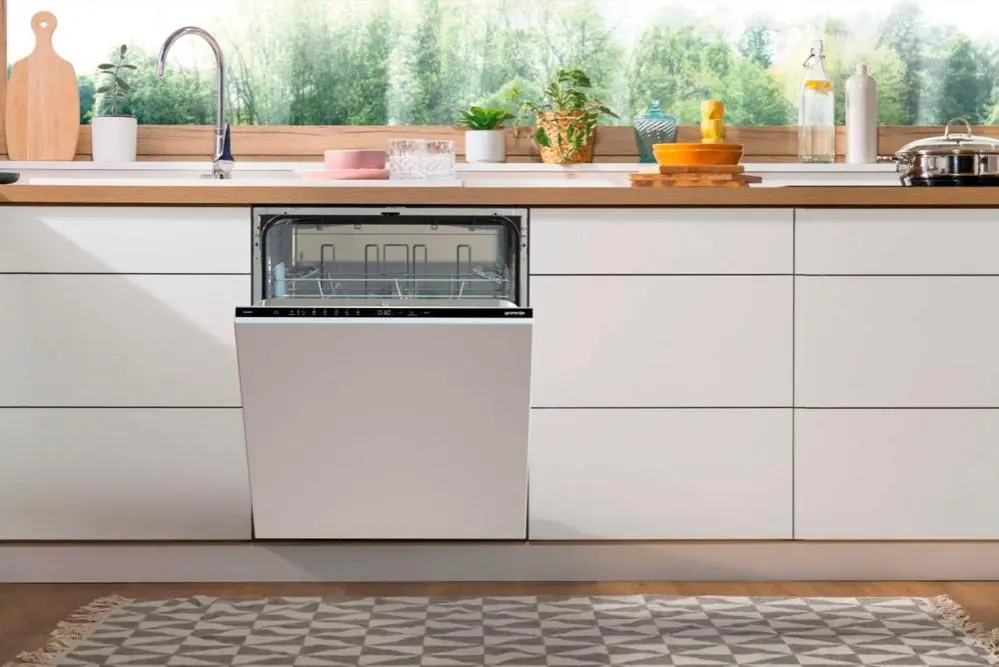 Встраиваемая посудомоечная машина Gorenje GV642E90 фото 14