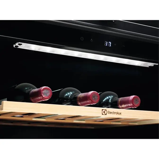 Винный шкаф ELECTROLUX EWS4052B5B фото 4