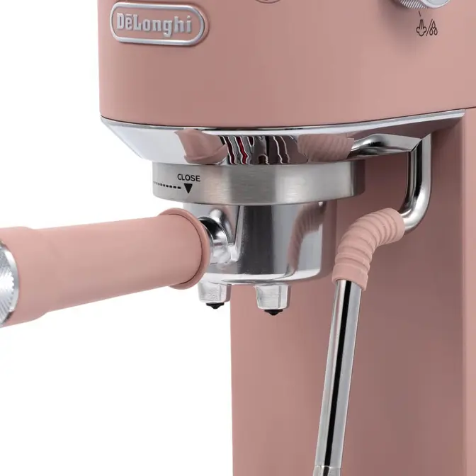 Кофеварка рожковая DeLonghi EC890.PK фото 6