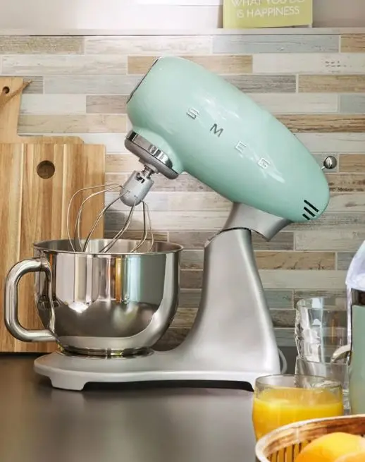 Миксер Smeg SMF02PGEU фото 10
