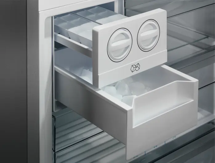 Холодильник Electrolux RNT7MF46X2 фото 3