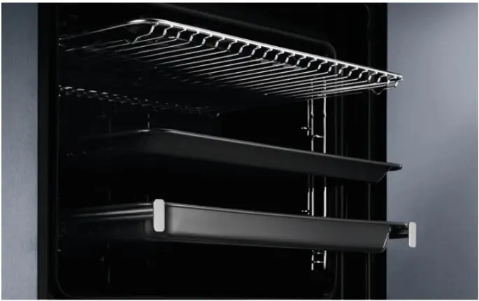 Духовой шкаф Electrolux OKC8H39WV фото 3