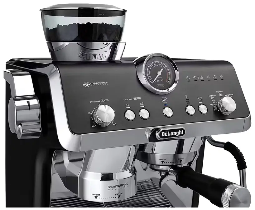 Кофеварка рожковая DeLonghi EC9555.BK фото 4