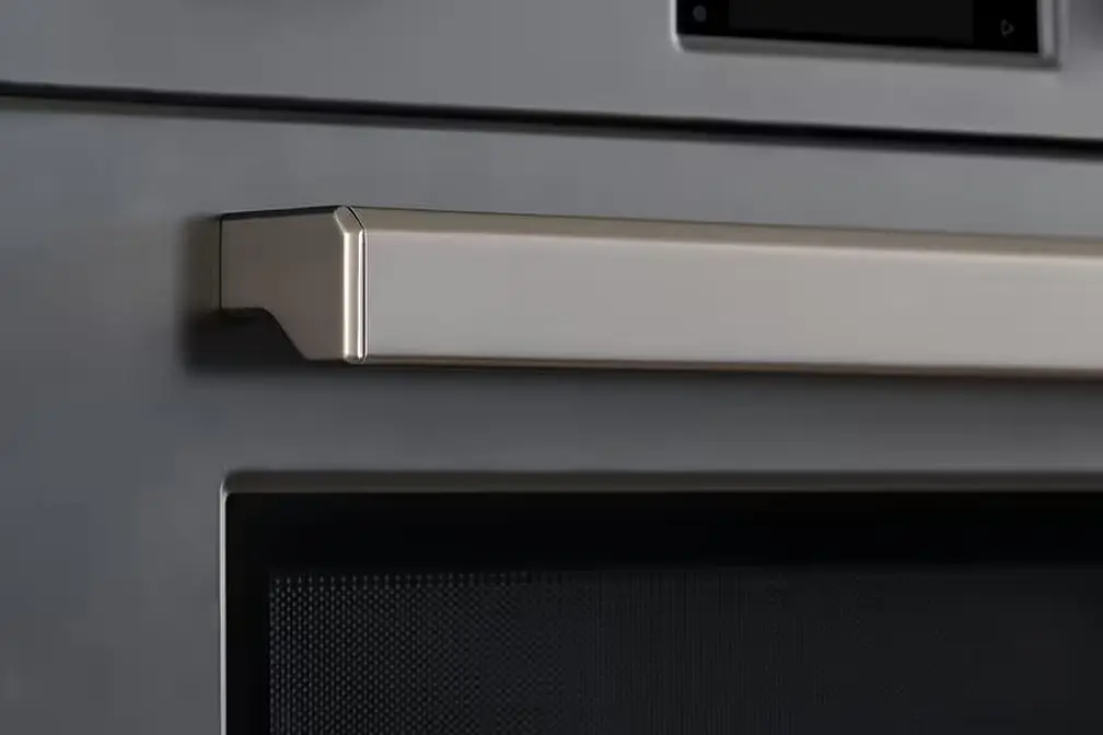 Компактный духовой шкаф Bertazzoni FPRO4077MTN3 фото 4 Компактный духовой шкаф Bertazzoni FPRO4077MTN3 фото 4