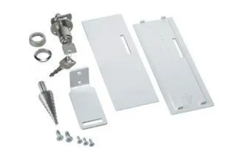 Замок для RW 414, RW 464 Gaggenau RA420010 Замок для RW 414, RW 464 Gaggenau RA420010