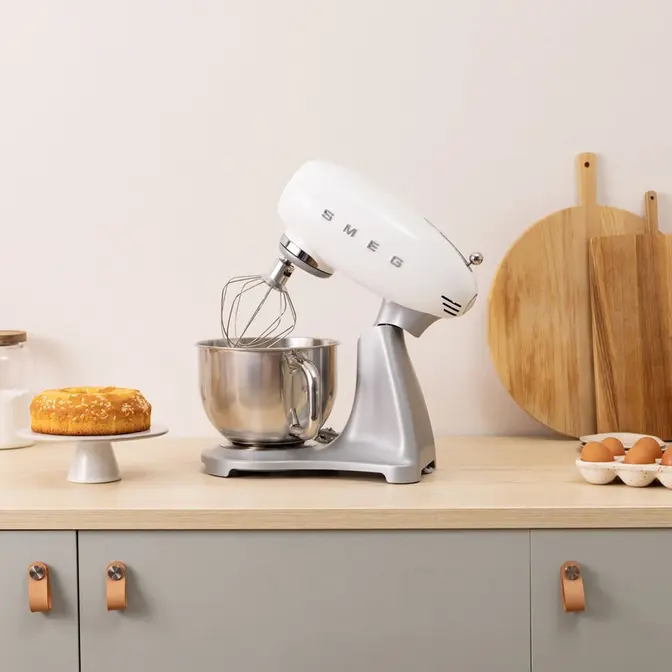 Миксер Smeg SMF04WHEU фото 8