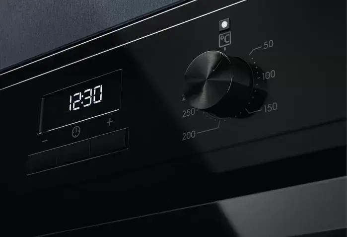 Духовой шкаф Electrolux OED3H50K фото 6