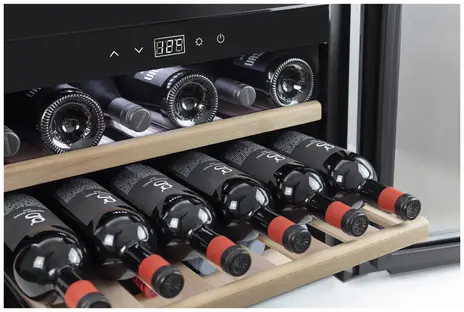 Холодильник винный CASO WineSafe 18 EB Black фото 3