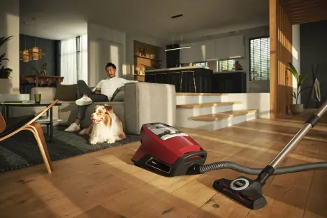 Пылесос Miele Blizzard CX1 Cat&Dog SKCR3 красный манго 1100 вт фото 3 Пылесос Miele Blizzard CX1 Cat&Dog SKCR3 красный манго 1100 вт фото 3