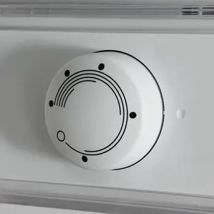 Встраиваемый холодильник Bosch KIV 38X20RU фото 3