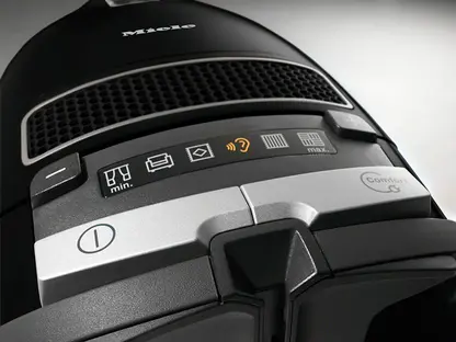 Пылесос Miele SGSA3 Complete C3 Parquet Celebration черный обсидиан фото 2