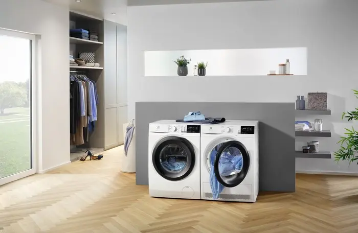 Стиральная машина Electrolux EW6F4R21B фото 7