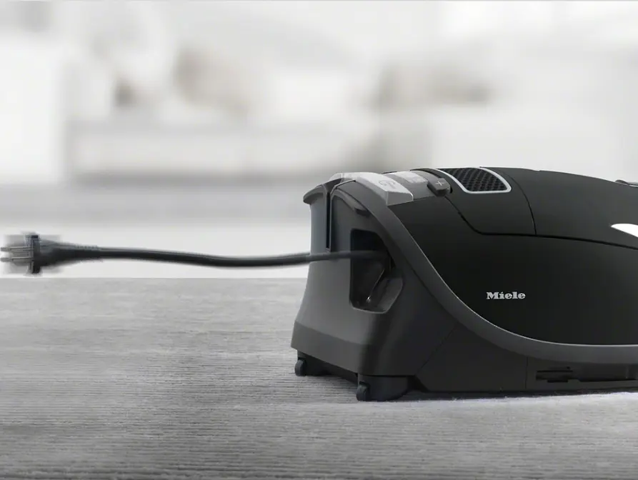Пылесос Miele SGDA3 CompleteC3 Parquet XL black obsidian фото 5