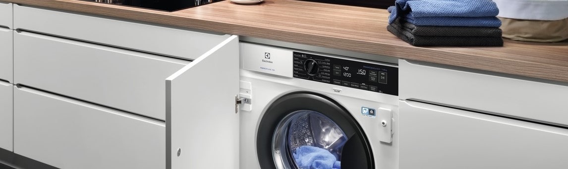 Встраиваемая стиральная машина с функцией су4шки белья АЕГ vstraivaemie-stiralno-sushilnie-mashini.jpg